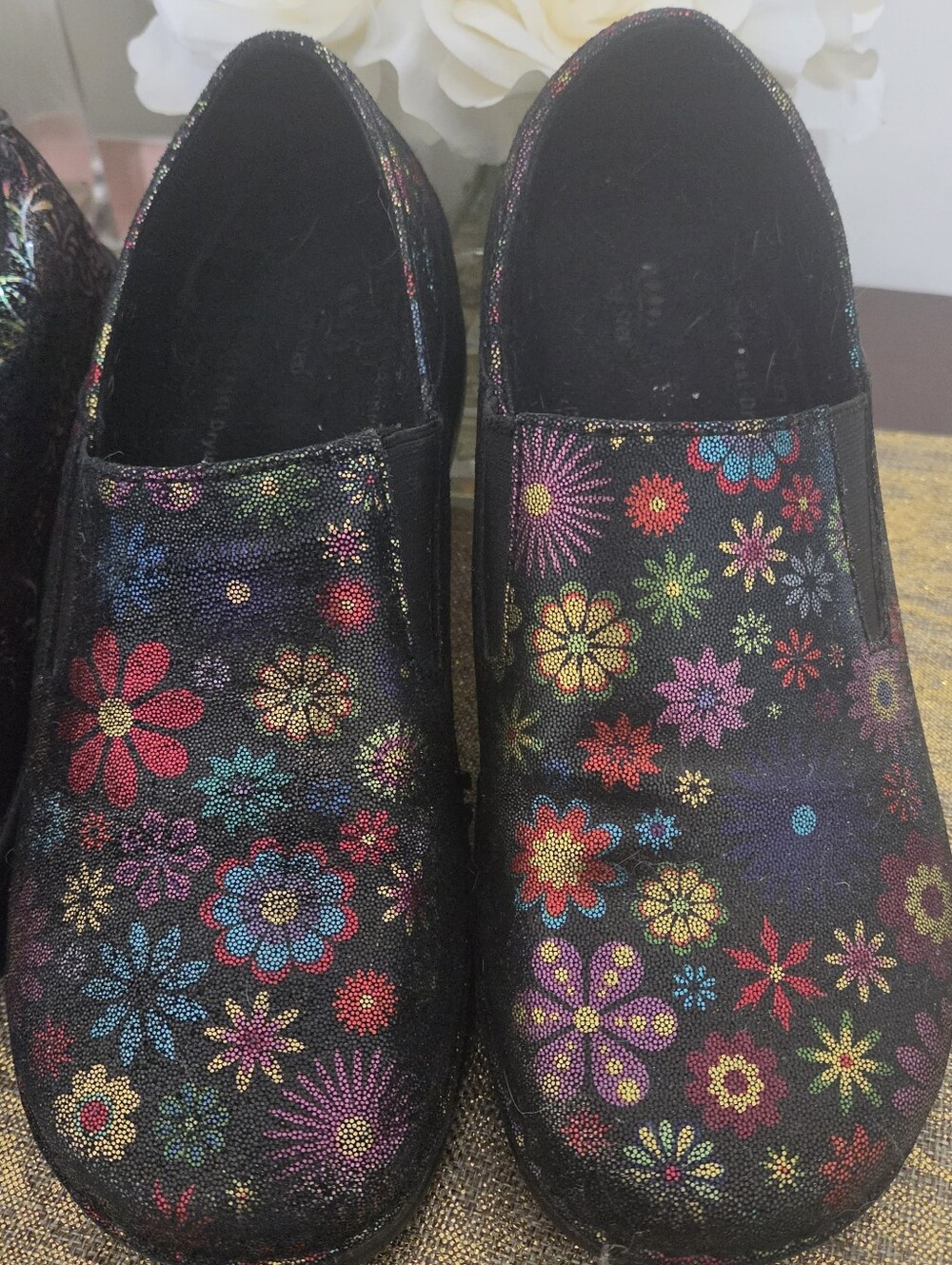 SPRING STEPS NURSING SHOE